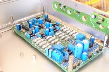 084 Method of Assembly - Fitting Phono PCB and Home-Brew 26mm Pillars.JPG