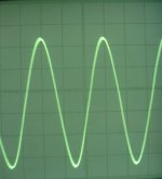 100kHz 4Vp-p 4,7Ohms res.JPG