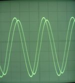 1MHz 4Vp-p 4,7Ohms res.JPG