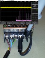 SMPSout - zoomFFT 10µv-div NOISE.jpg