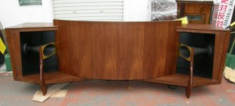 paragon-1223-001.jpg