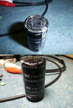 caps3pin.jpg
