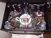 01_leach_amp_open.jpg
