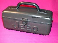 Jeep CD343 closed front view.jpg