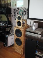 speaker_020.jpg