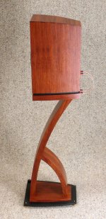 RQ Speaker & Stand101_1.JPG