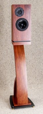 RQ Speaker & Stand101.JPG
