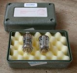 EC8020_E55L_box_03_big.JPG