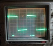scope trace resistive load.JPG