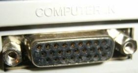 sharp qa-1650 svga input plug closeup.jpg