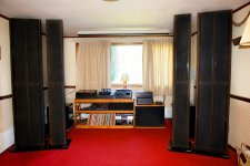 Acoustat 1+1's & 2+2's.jpg