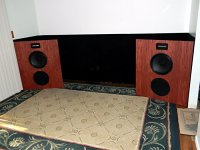 Speakers2.jpg