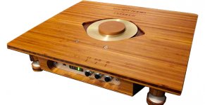 pebbles-CD-player-Banner-white.jpg