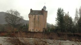 _87471794_castle-edit.jpg
