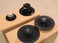 RS28F-WG300-Adapter-Assembled-both-4.jpg