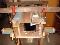 Cerrando la caja 001.JPG