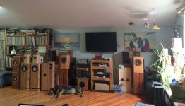 frnt-room1.jpg