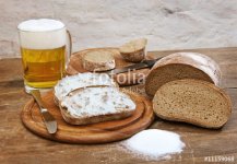 schmalzstulle_und_bier.jpeg