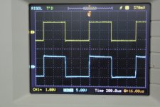 Square 1kHz.JPG