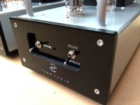 MB-004b.jpg