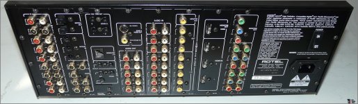 542893-rotel_rsp_1098_suround_sound_preamp_with_hdmi_upgrade_black_in_color.jpg