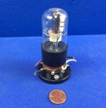 Pomona_surface_mount_tube_socket.jpg