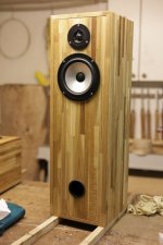 loudspeaker_m.jpg