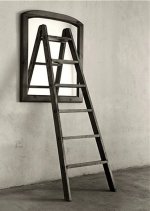 ladder mirror.jpg