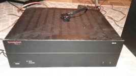 amp1.jpg