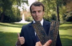 Macron.jpg