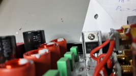 FX502pro_inside_IRF9530_input voltage protection.jpg