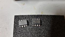 FX502pro_inside_NE5532opamp.jpg
