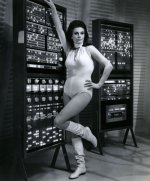 future-computers-anita-ekberg.jpg