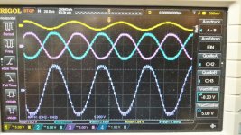 FX502spro_v5_1Vrms 15kHz output with ch2-ch3 math function.jpg