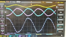 FX502spro_v5_1Vrms 20kHz output with ch2-ch3 math function.jpg
