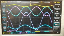 TPA3255 original amp2 400mVrms 9kHz output with ch2-ch3 math function.jpg