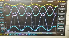 TPA3255 original amp2 400mVrms 15kHz output with ch2-ch3 math function.jpg
