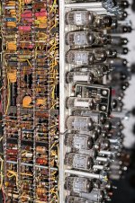 IBM vacuum tube computer.jpg