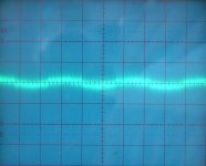 -80dB1K1541.jpg