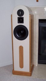 CanTiLena, no grille.JPG