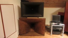 Midbass horn and Klipsch 001 (Medium).JPG