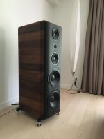 Front speaker 01.jpg
