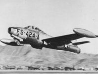 300px-F-84E_of_9th_Fighter-Bomber_Squadron_in_Korea.jpg