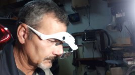 Gigi con Occhiali Speciali.jpg