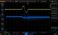 fxpsu1_12khz_4Routput_1Cycle_20msperiode_1300mVrms input burst_1.jpg