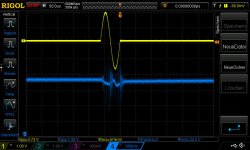 fxpsu1_16khz_4Routput_1Cycle_20msperiode_1300mVrms input burst_1.JPG