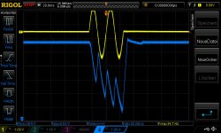 LRS150-24_40hz_4Routput_2Cycle_200msperiode_1300mVrms input burst_originamp_1.jpg
