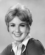 Shirley Jones.jpg