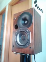 jbl18ti.jpg
