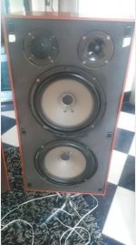 speakers1.JPG